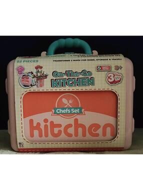 Play On-The -Go Kitchen Gourmet Set Chef 22 Pcs Transforms 3 Ways Cook Set